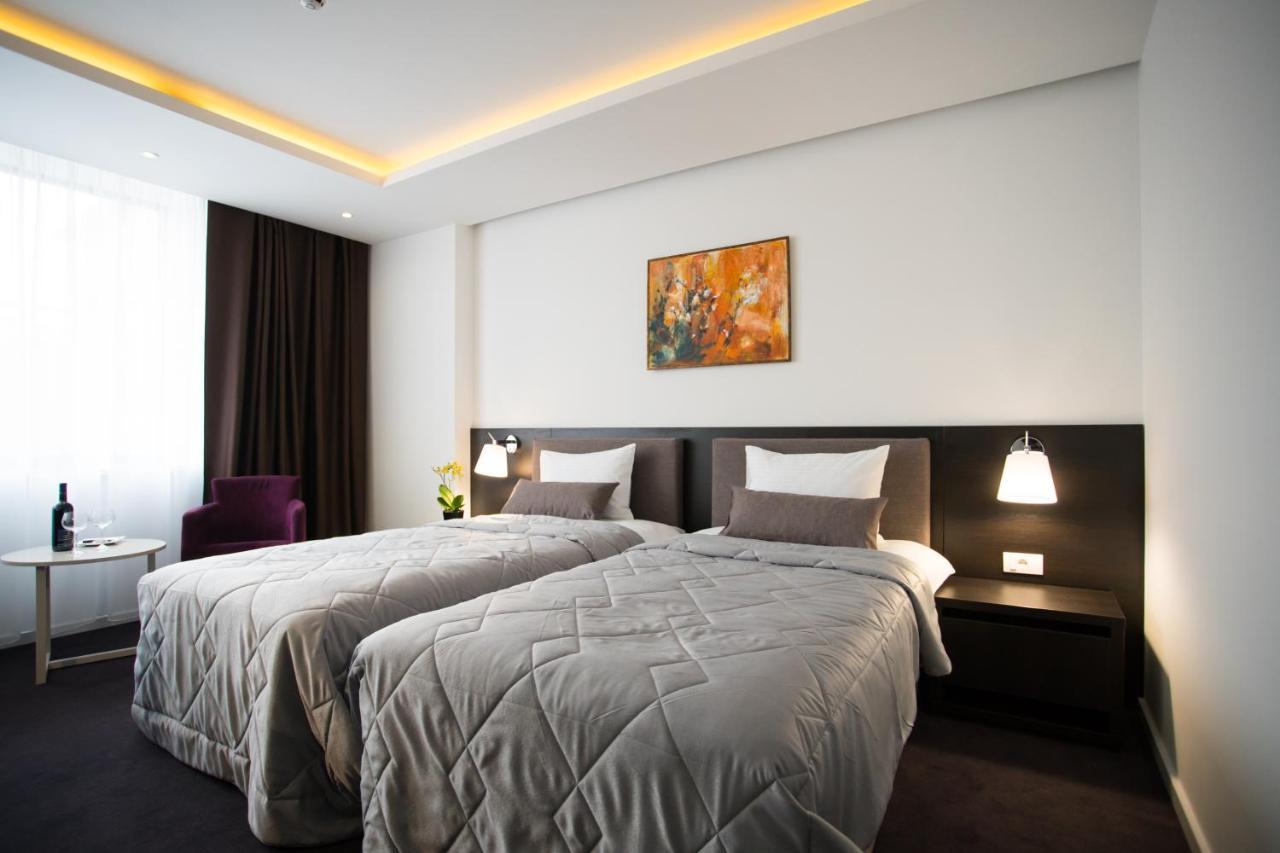 New City Hotel & Restaurant Nis Bagian luar foto
